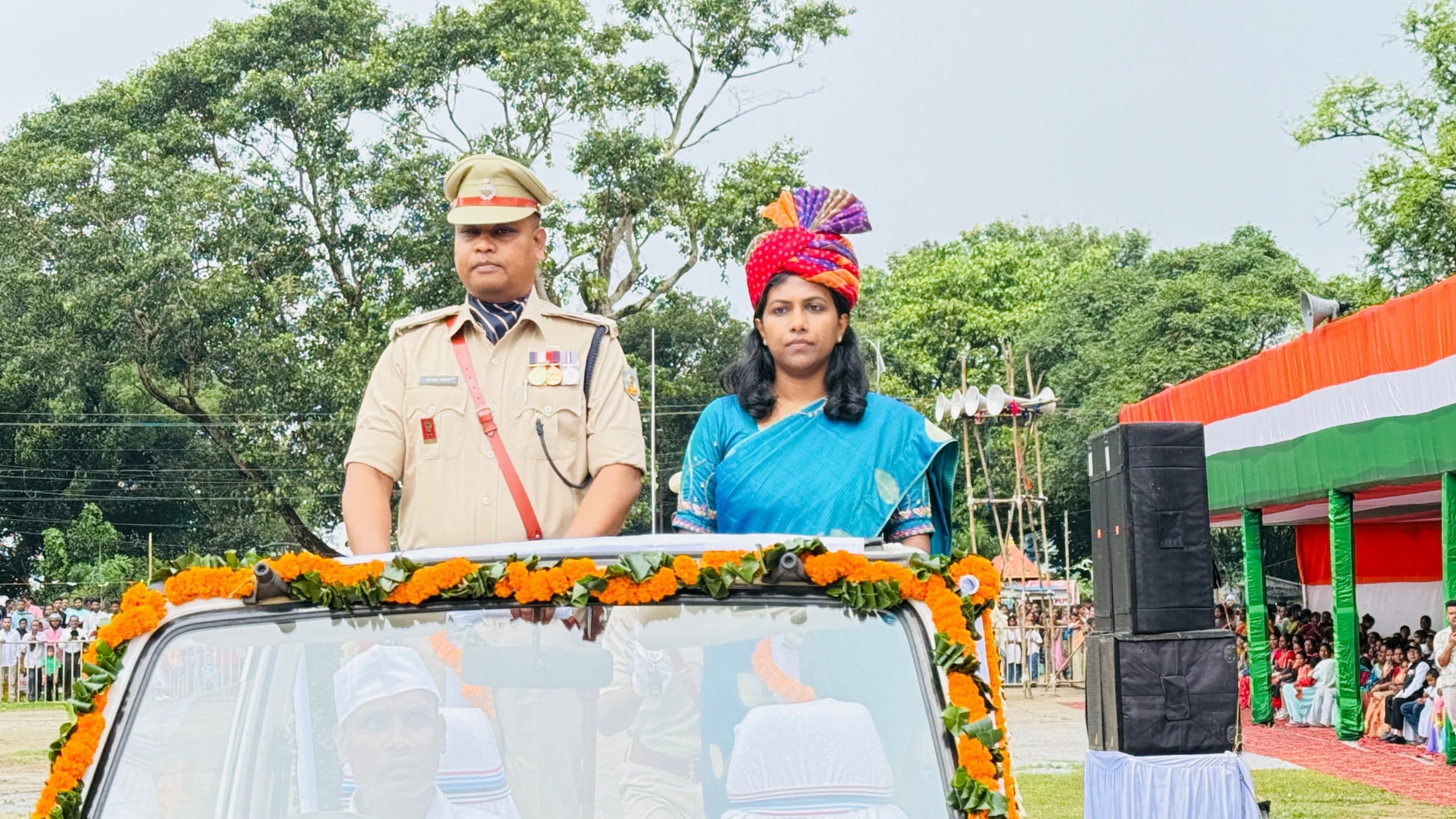 डीसी ने फहराया तिरंगा, जिला की योजनाओं की जानकारी दी