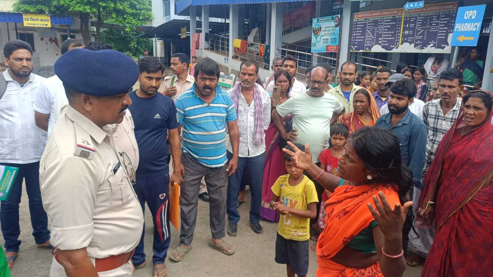 सदर अस्पताल में महिला की मौत पर परिजनों ने किया हंगामा