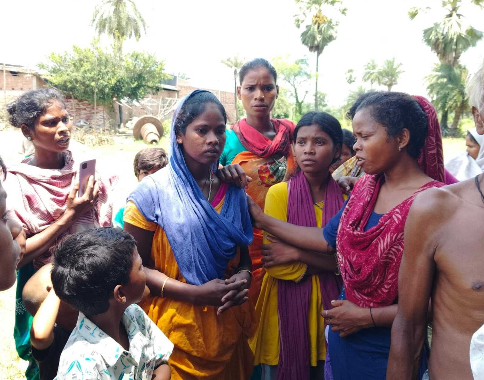 धारदार चाकू से गला रेत कर युवक की हत्या