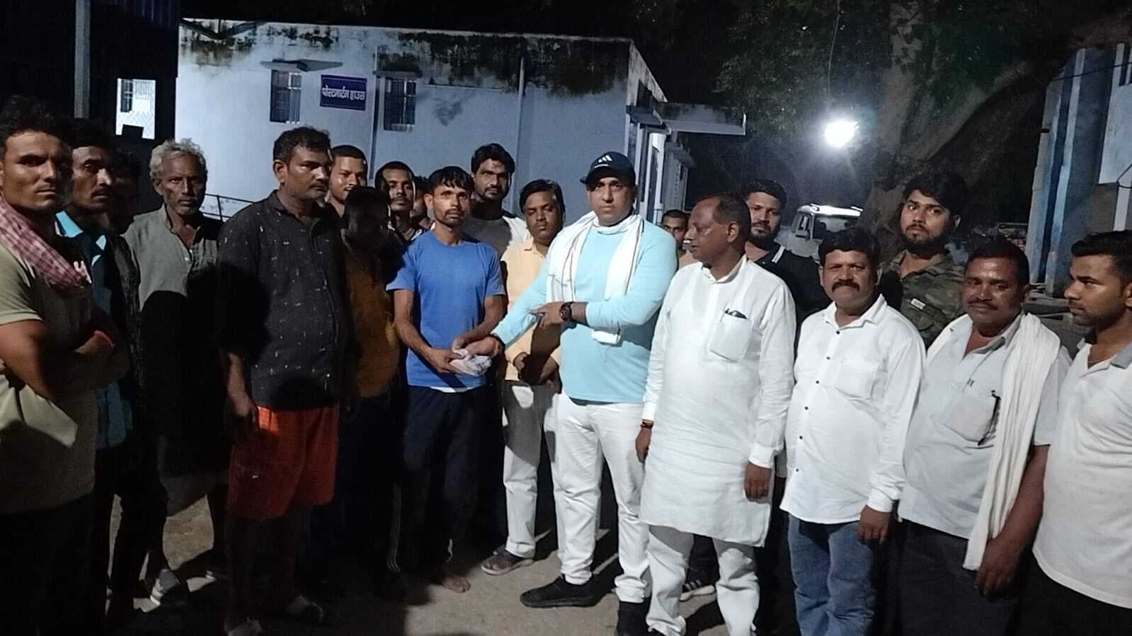 Kaimur News : झंडोत्तोलन में शामिल होकर लौट रहे छात्र की तालाब में डूबने से मौत