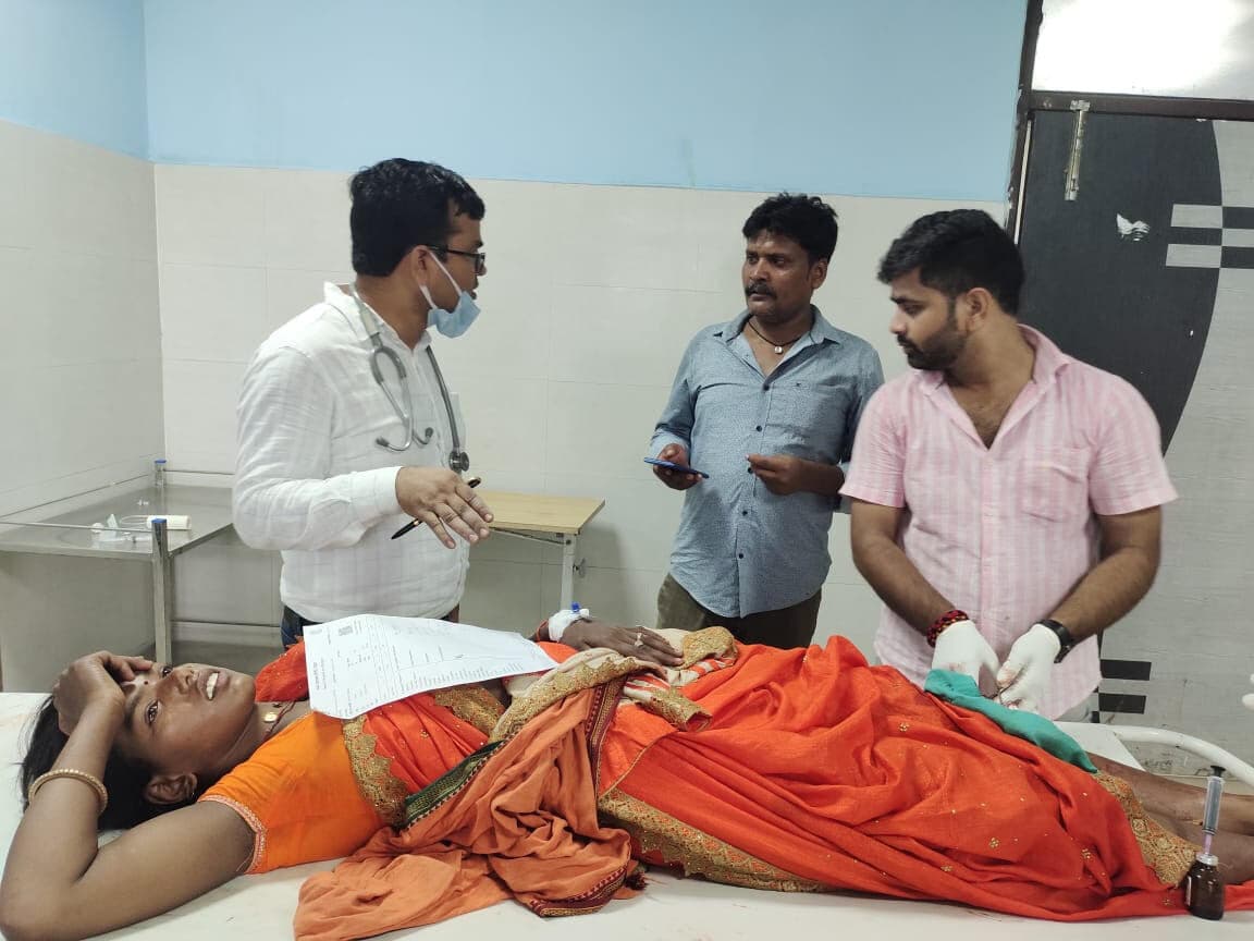 प्रेमी ने मिलने से किया इंकार, तो प्रेमिका ने ट्रेन के आगे लगायी छलांग