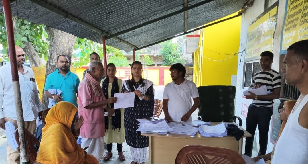 Samastipur News:सीओ ने जमीन समस्याओं के समाधान को लेकर महाअभियान में दी जानकारी