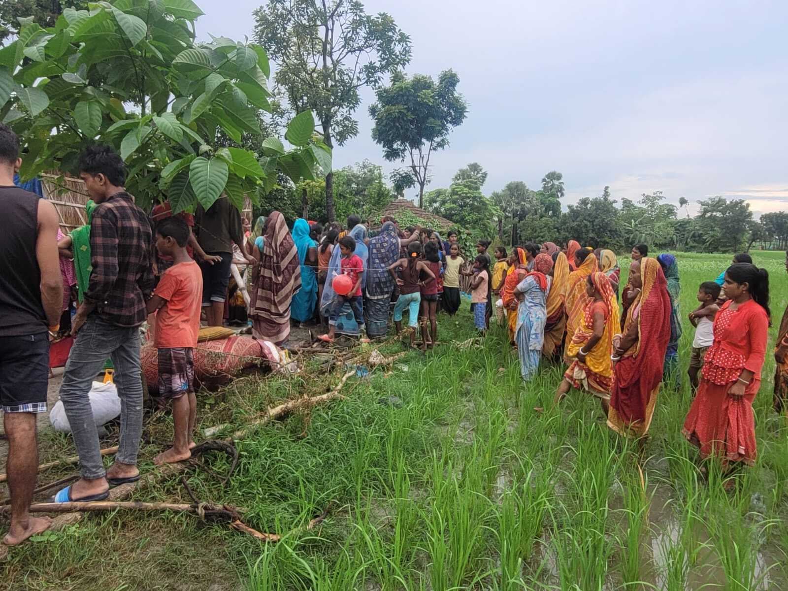 hajipur news. करेंट की चपेट में आने से किशोरी की गयी जान