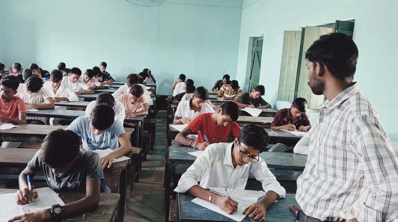 प्रखंड स्तरीय मेधा चयन प्रतियोगिता में 101 विद्यार्थी हुए शामिल