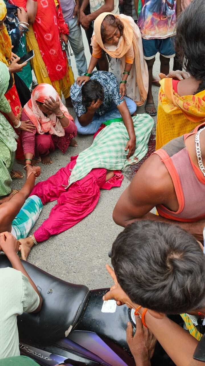 ट्रक की चपेट में आने से महिला की मौत