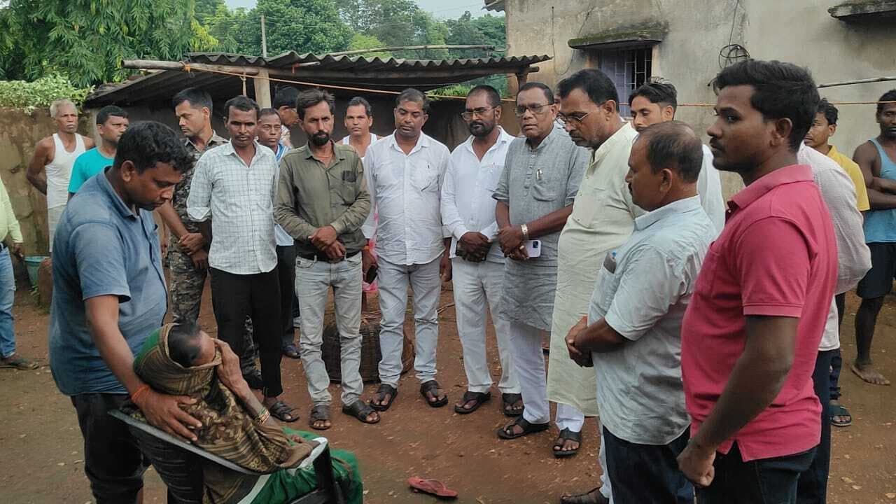 Giridih News :बिरनी के सीआइएसएफ जवान संजय मुर्मू किश्तवाड़ में शहीद