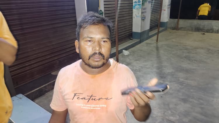 चार बदमाशों ने ड्राइवर की आंखों में मिर्च पाउडर डालकर स्कॉर्पियो लूटा