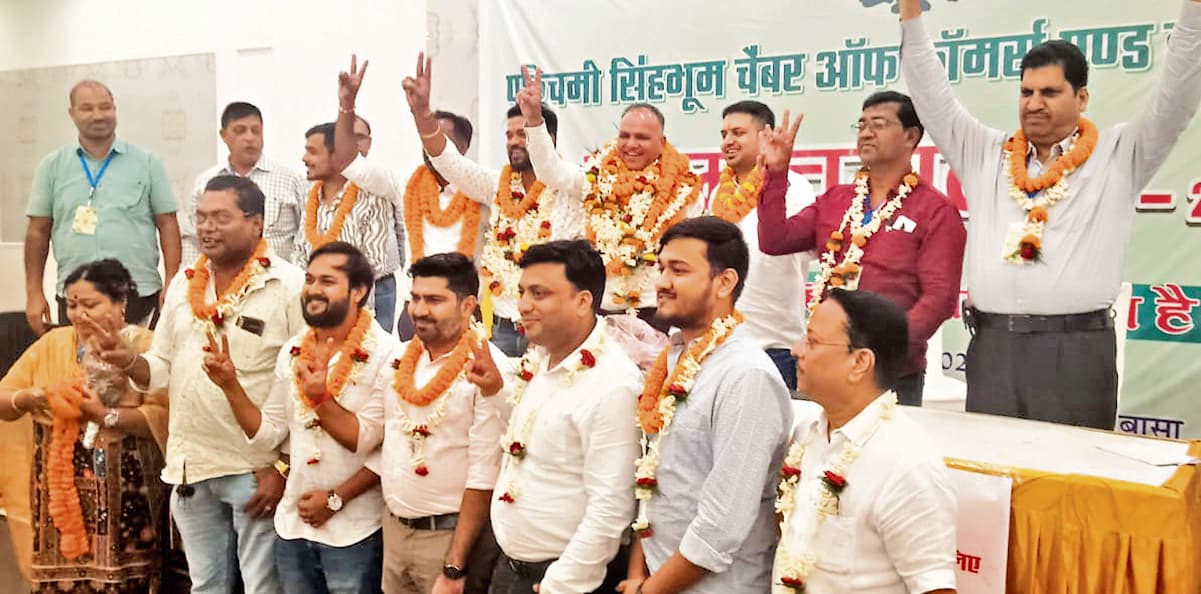 Chaibasa News : निरंजन अग्रवाल बने चेंबर ऑफ कॉमर्स एंड इंडस्ट्रीज के नये अध्यक्ष