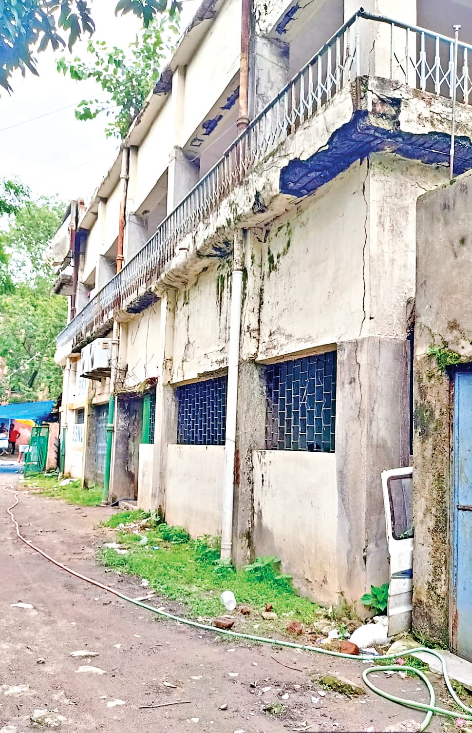 RIMS News : रिम्स की कंडम बिल्डिंग तोड़ कर बनेगा ट्रॉमा सेंटर का नया विंग