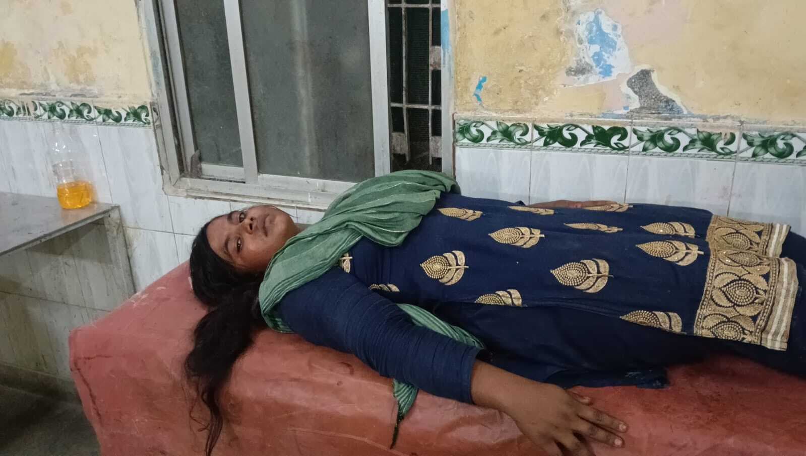 बसडीला गांव में घर में चोरी के दौरान हुई भिड़ंत, तीन लोग घायल, एक गिरफ्तार