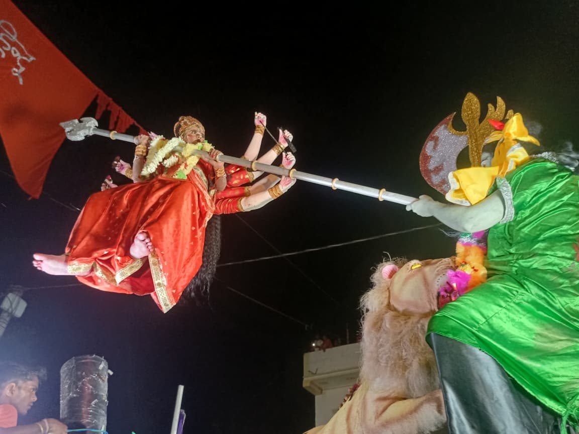 Samastipur News:भगवान की लीला की विराट झांकी निकाली गई