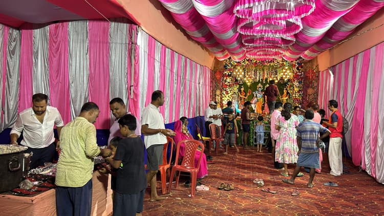 अनुमंडल क्षेत्र में धूमधाम से मनाई गई जन्माष्टमी, दही-हांडी व जागरण ने बांधा समा