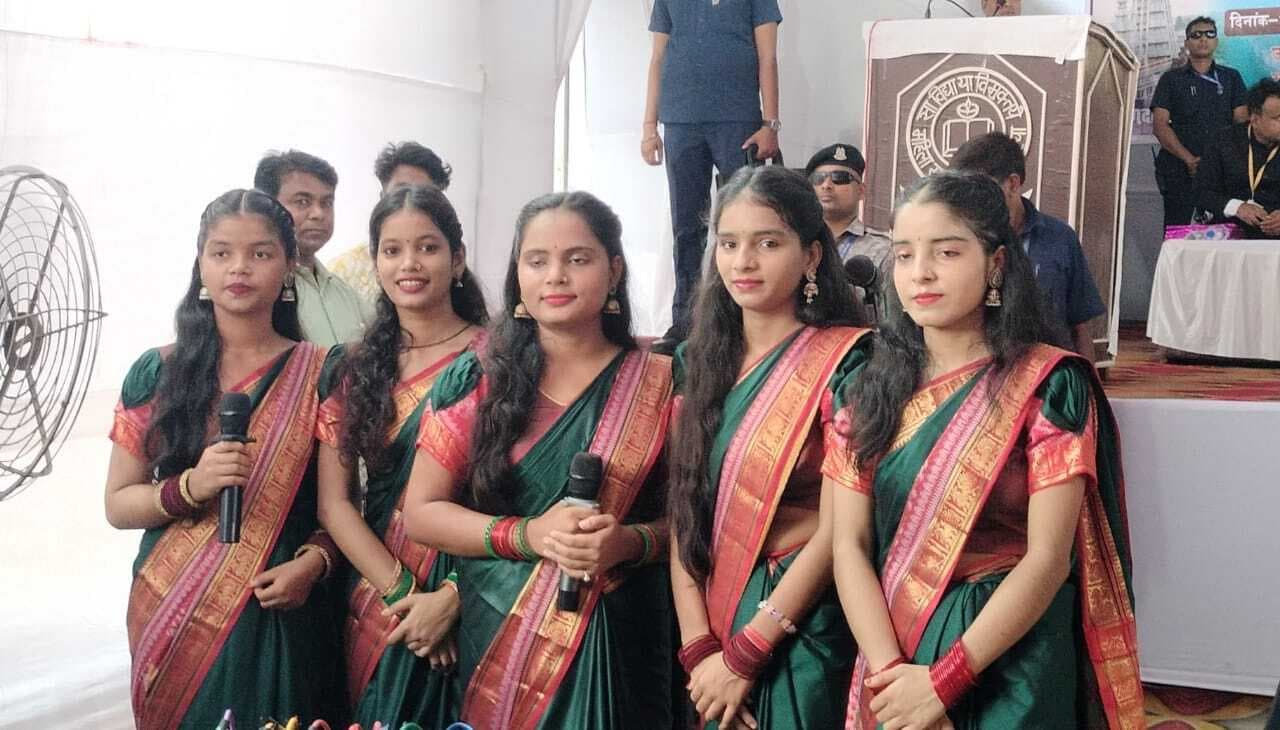 स्वतंत्रता संग्राम व सामाजिक चेतना का केंद्र रहा श्री जगदंबा पुस्तकालय : राज्यपाल