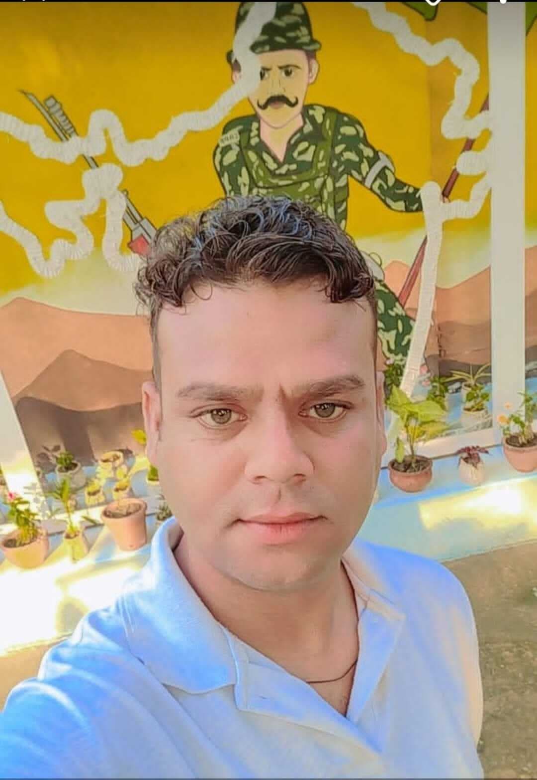 Dhanbad News: सड़क हादसे में घायल सीआरपीएफ जवान की मौत, शव पहुंचते ही पसरा मातम