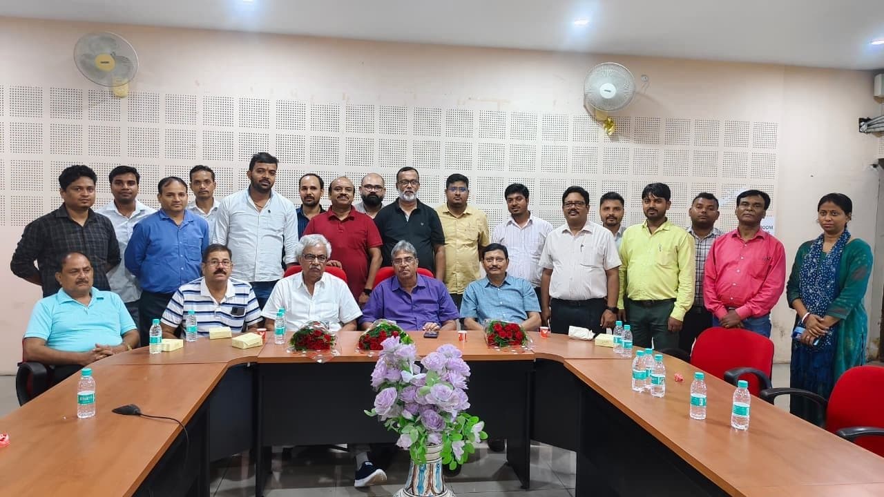 Jamshedpur News : वाणिज्य कर कर्मचारी संघ जल्द करेगा बड़ा आंदोलन