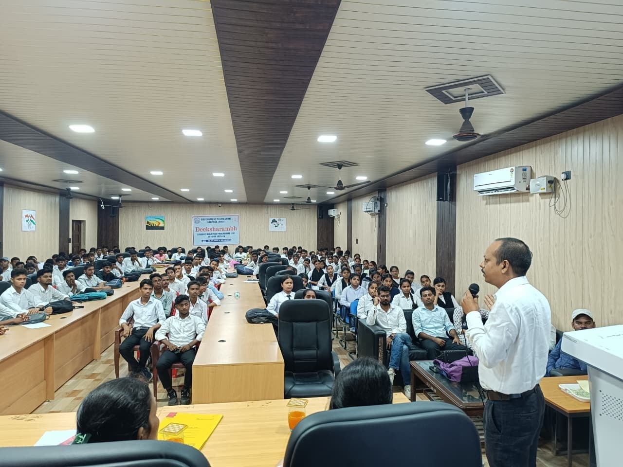 अच्छा मानसिक स्वास्थ्य संतुलित जीवनशैली का है आधारः डॉ उदय