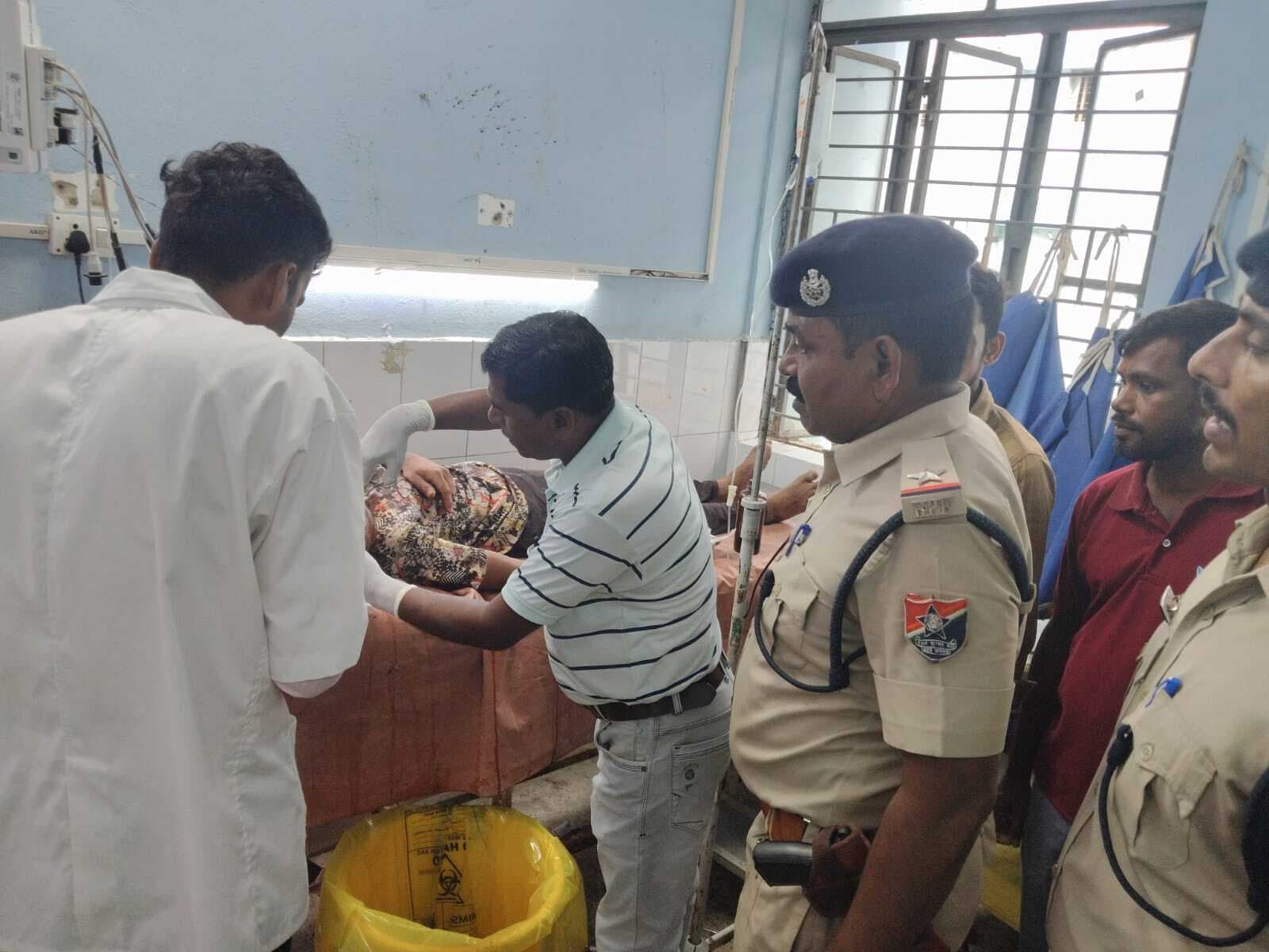 ट्रेन से गिरकर युवक घायल, गंभीर