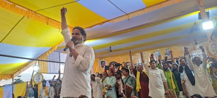 लोगों को राहुल की लड़ाई से क्या लेना, जनता बिहार में मुद्दों पर जवाब चाहती है : प्रशांत किशोर