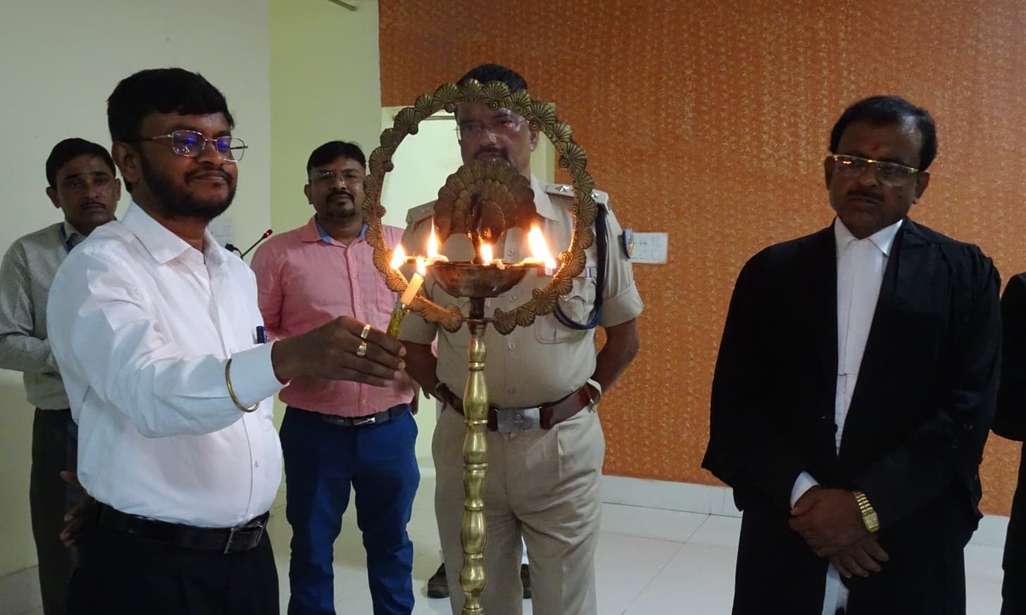 Bokaro News : पोक्सो एक्ट के बारे में अधिवक्ता व हितधारकों को दी गयी जानकारी