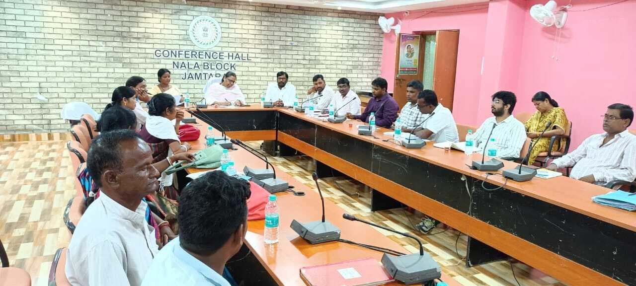 भारी बारिश में जिनका घर गिर गया है वे करें आवेदन : बीडीओ