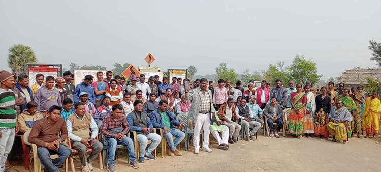 East Singhbhum News : जनजातीय के शैक्षणिक विकास को रामदास सोरेन ने उठाये अहम कदम