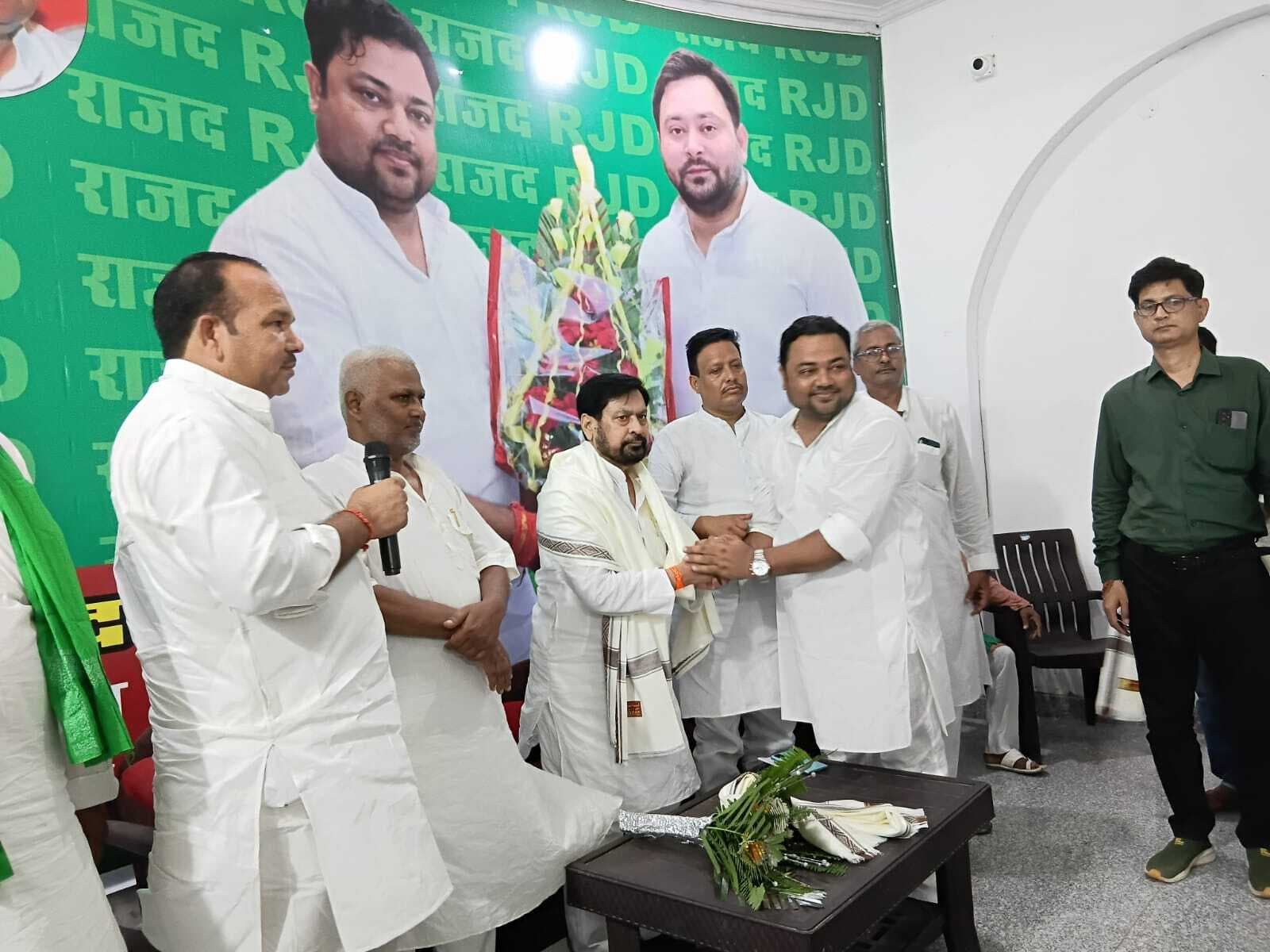 Bhagalpur news लोकतंत्र व संविधान विरोधी रवैया बर्दाश्त नहीं : जयप्रकाश नारायण यादव