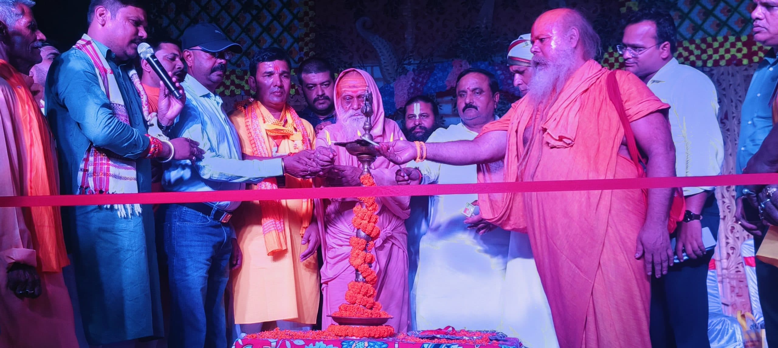 Motihari: श्रीकृष्ण के जीवनी से सिख लेने की जरूरत : चंचल बाबा