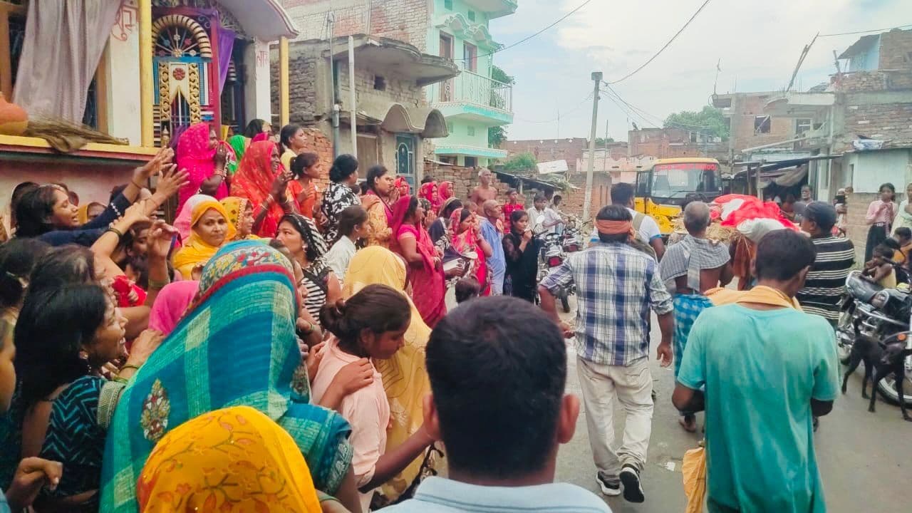 फरीदाबाद में कमाने गये युवक की हादसे में गयी जान, शव आते ही मचा कोहराम