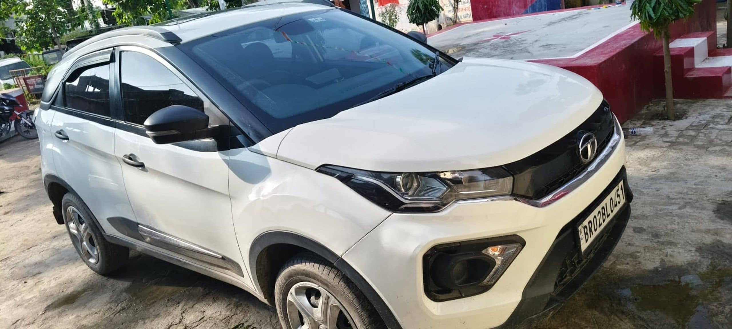 महम्मदपुर निर्मल टोला से चोरी की कार बरामद