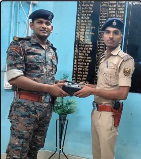 जोगबनी से छिनतई की गयी पांच लाख जुराबगंज कोढ़ा से बरामद