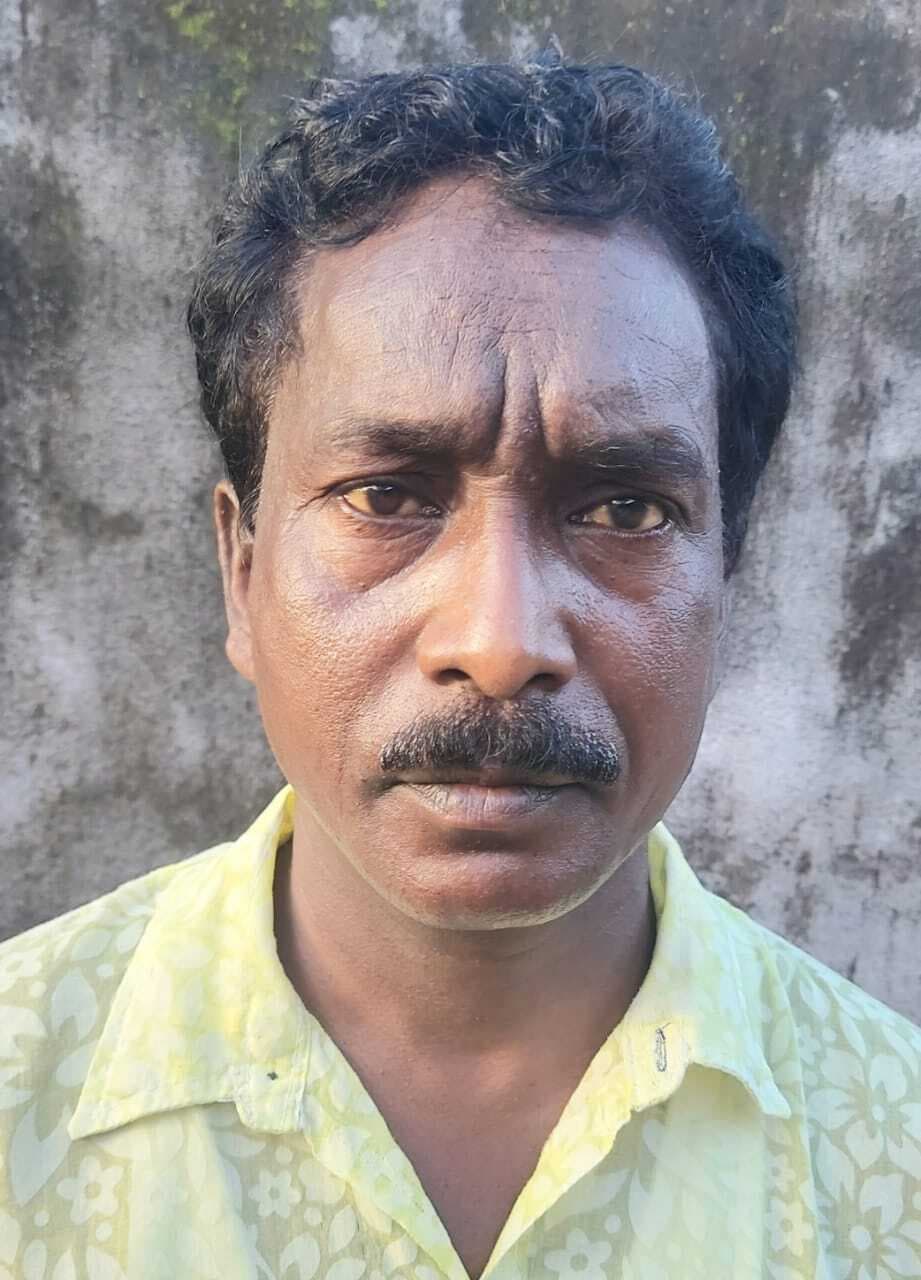 गणेशपुर मोड़ से रेलवे स्टेशन तक सड़क जर्जर, स्ट्रीट लाइट भी नहीं