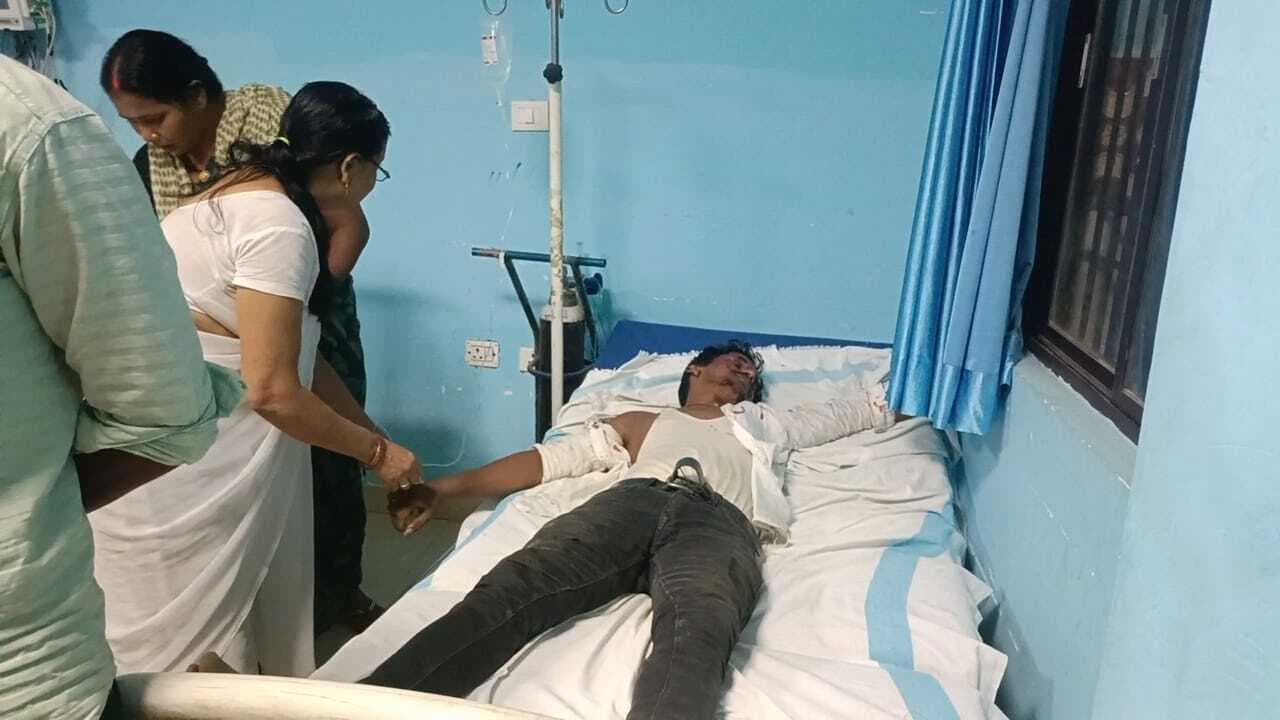 दो बाइकों की टक्कर में तीन युवक घायल, दो की हालत गंभीर