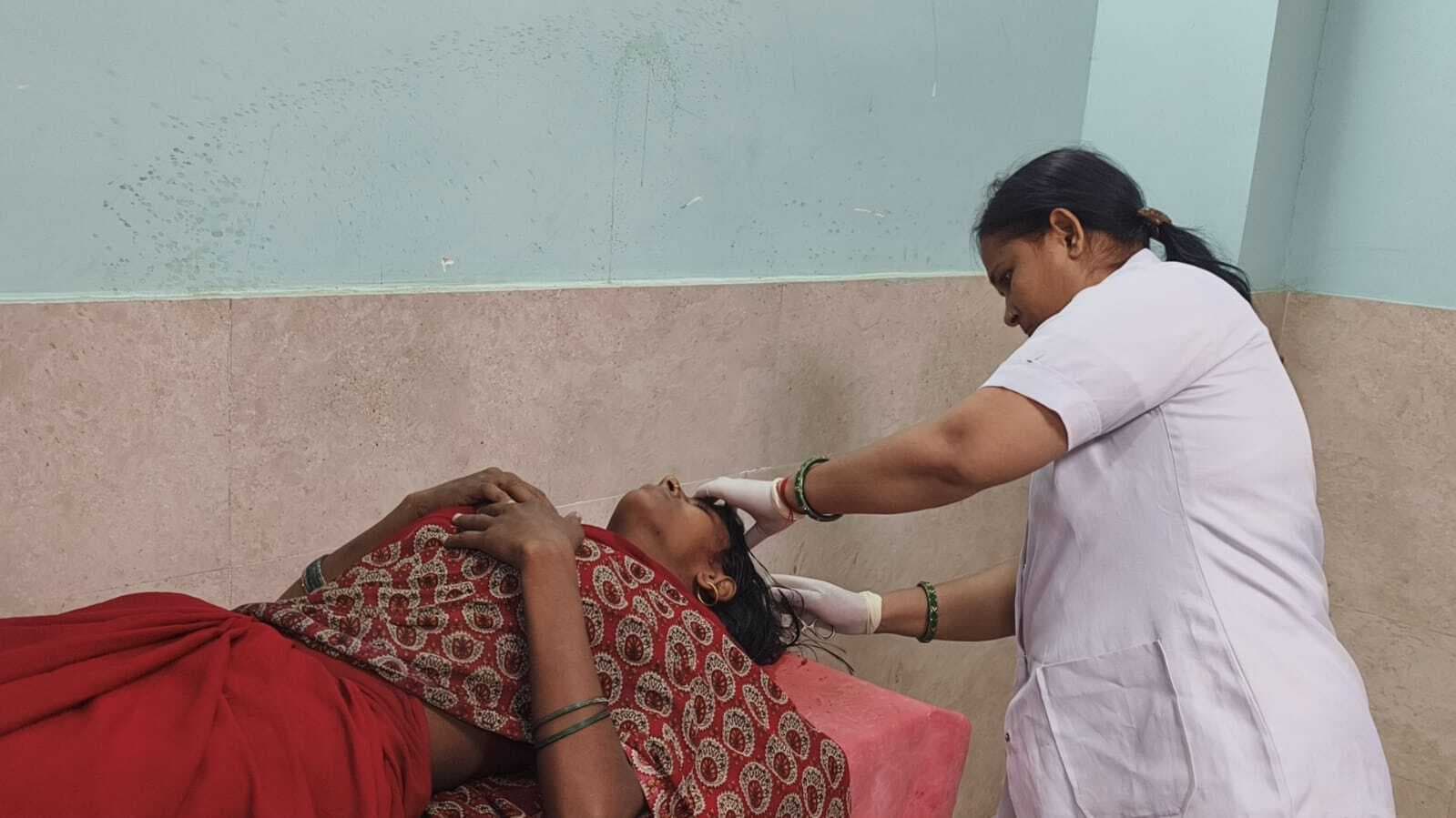 जलावन उठाने को लेकर मारपीट, चार महिला समेत आधा दर्जन जख्मी