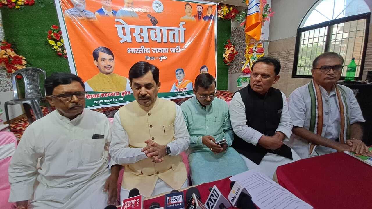 राहुल गांधी की मतदाता अधिकार यात्रा पूरी तरह फेल : शाहनवाज