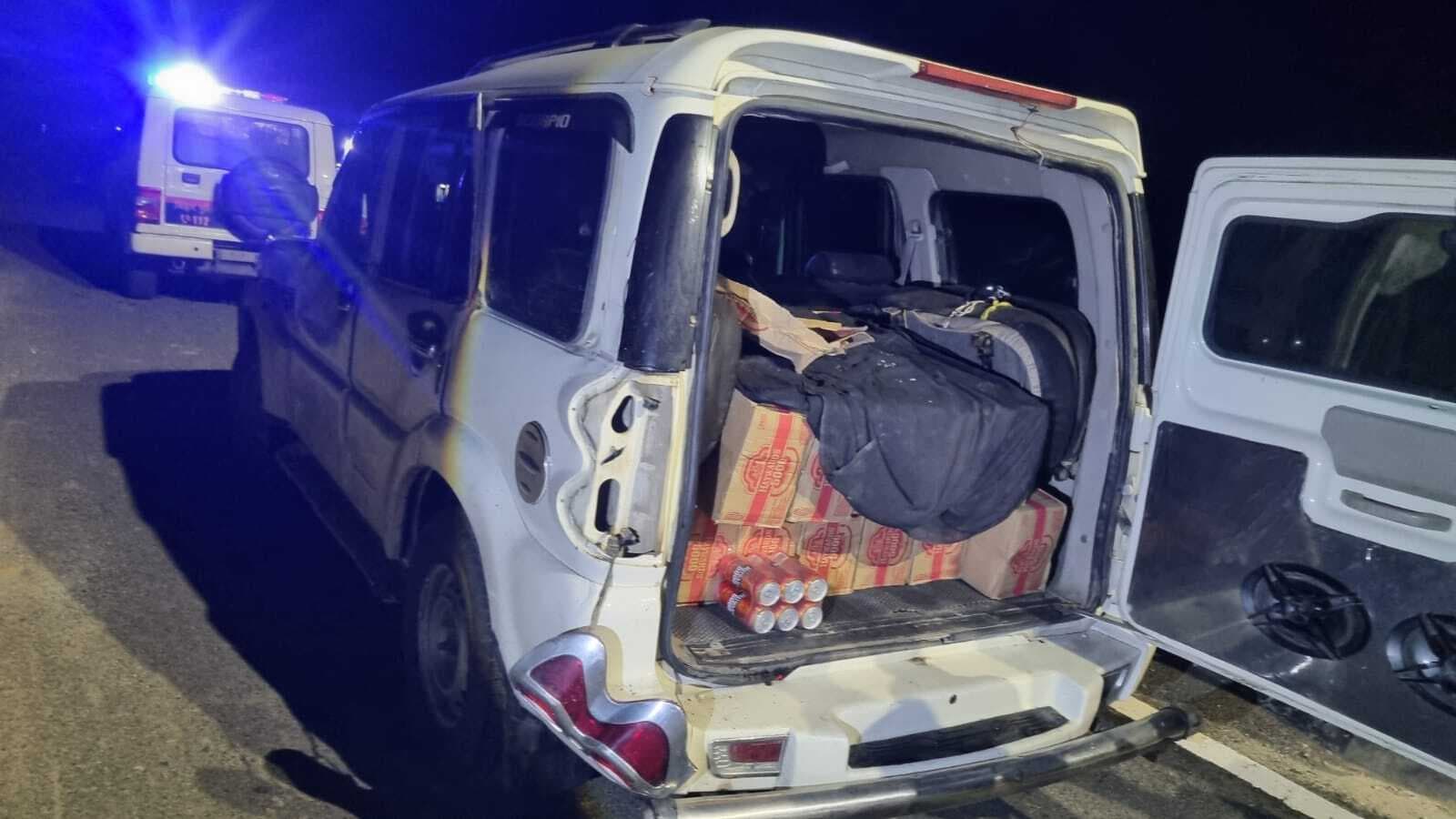 स्कार्पियो से 402 लीटर विदेशी शराब जब्त, तस्कर फरार