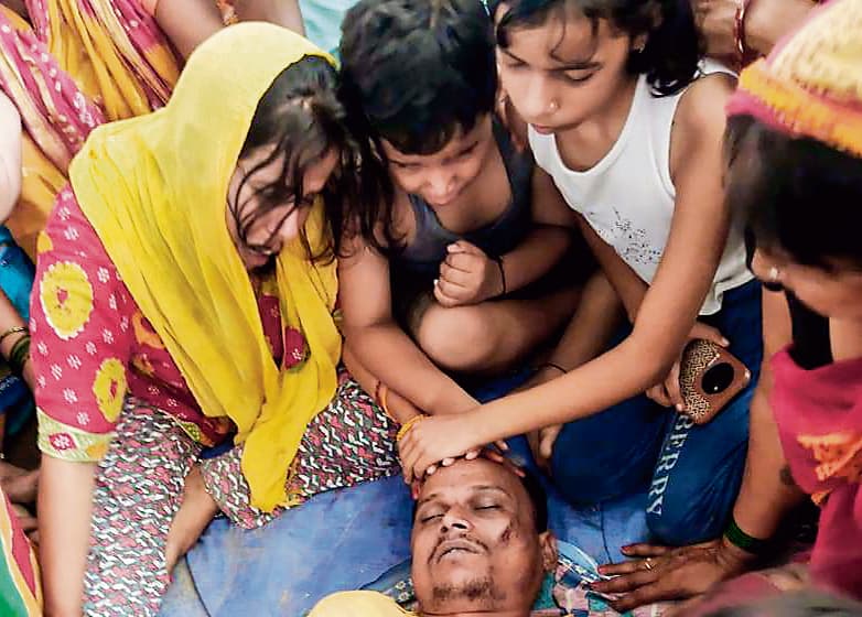 Saran News : करेंट लगने से भाजपा मंडल उपाध्यक्ष की मौत, परिवार में मचा कोहराम