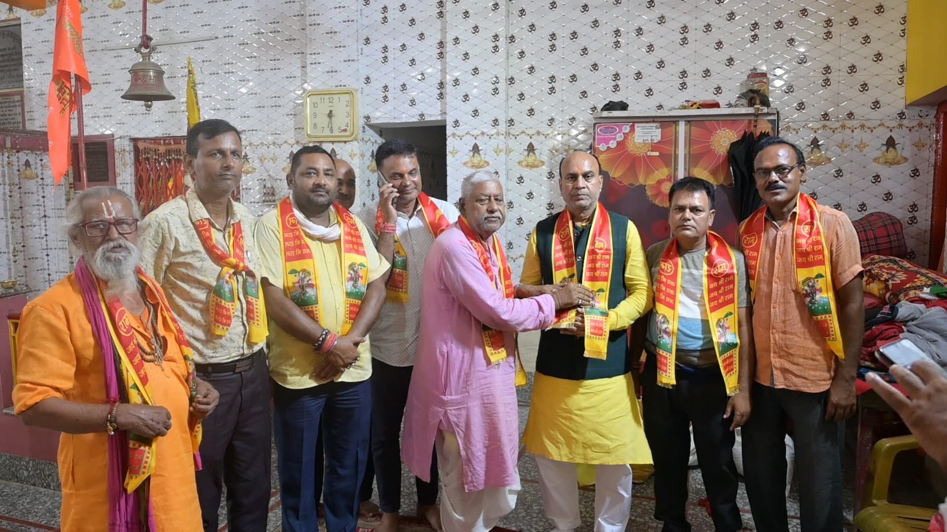 शोभायात्रा की तैयारियों का विधायक ने लिया जायजा