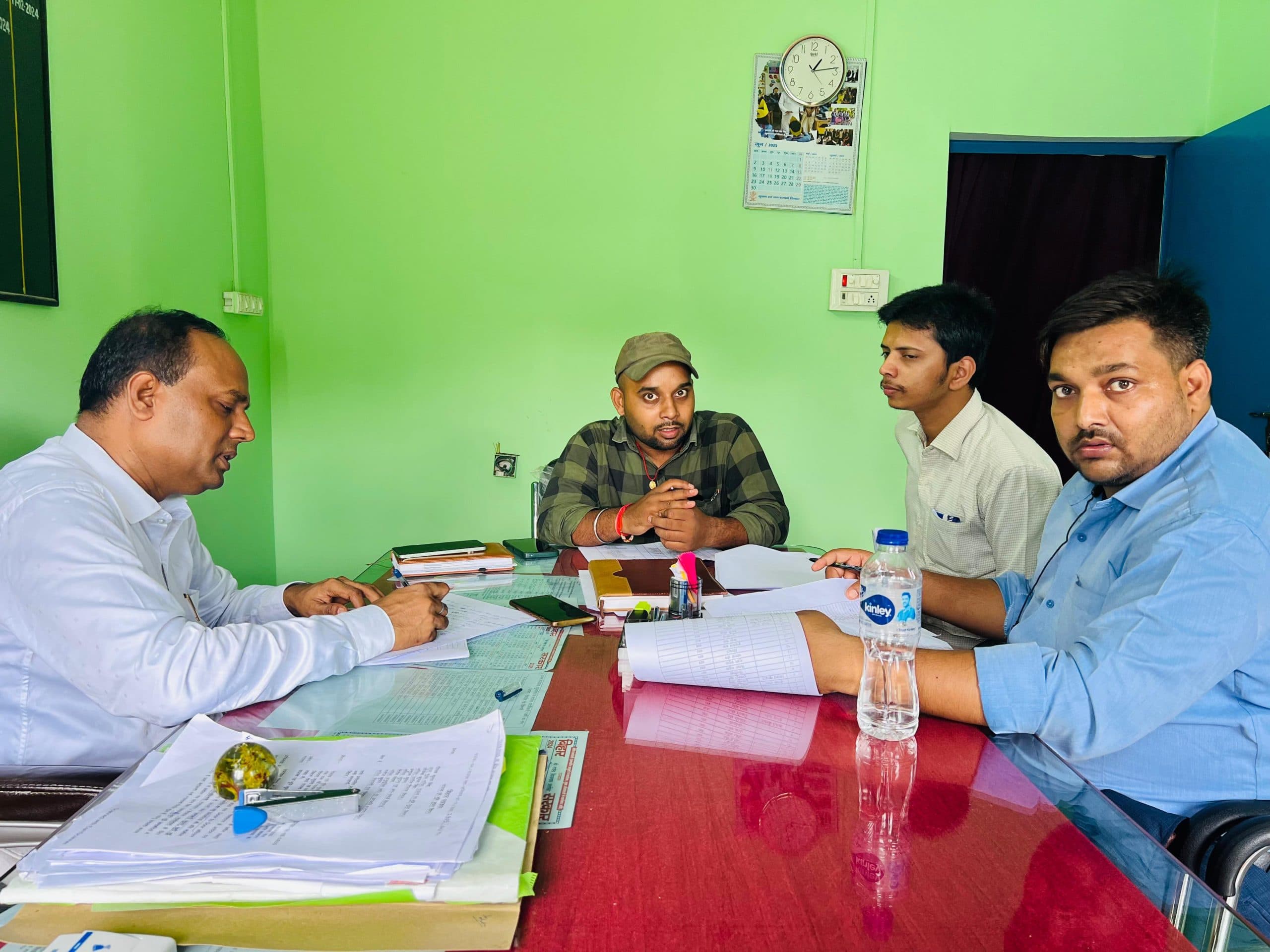 फुलवरिया प्रखंड में राजस्व महाअभियान में पंचायतवार तय हुई शिविर की तिथि