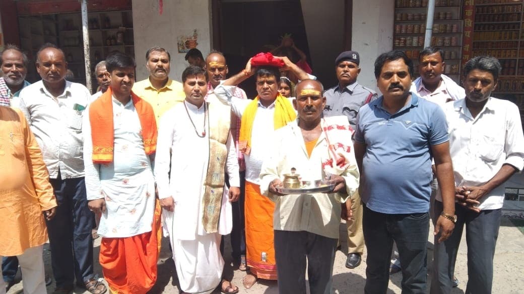 Motihari: श्रीमद्भागवत कथा को लेकर निकाली गयी कलशयात्रा