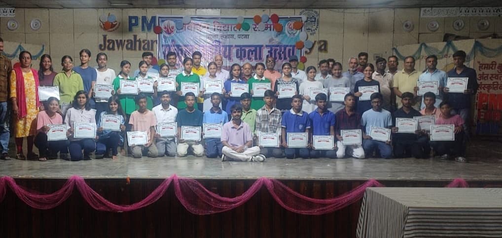 Samastipur : प्रमाणपत्र वितरण के साथ कला उत्सव संपन्न