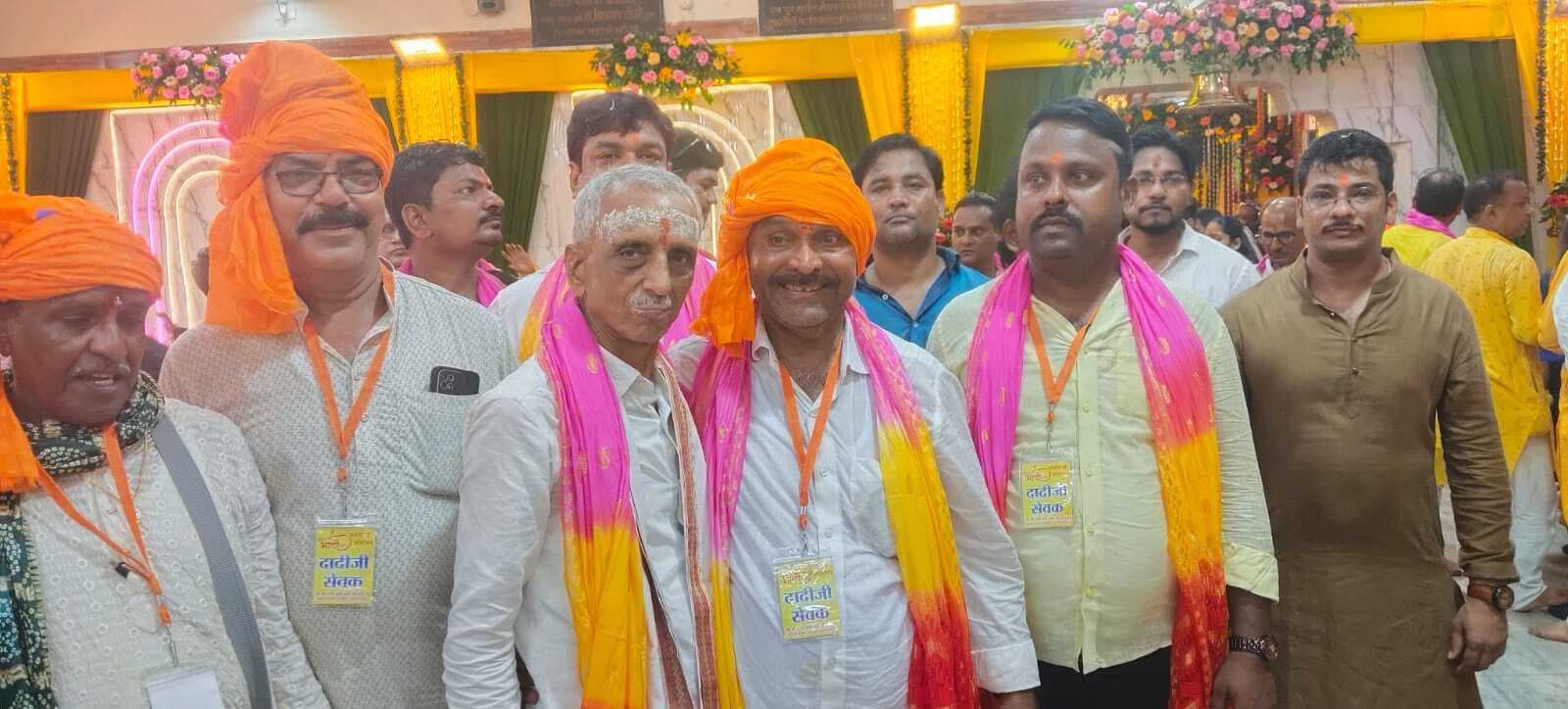 Dhanbad News :  भव्य कलश यात्रा के साथ कतरास में तीन दिवसीय भादो अमावस्या महोत्सव शुरू