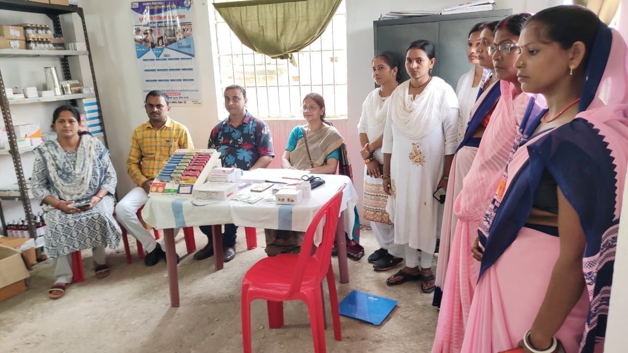 शाहपुर स्वास्थ्य उपकेंद्र का शुभारंभ, पहले दिन 70 लोगों ने करायी स्वास्थ्य जांच