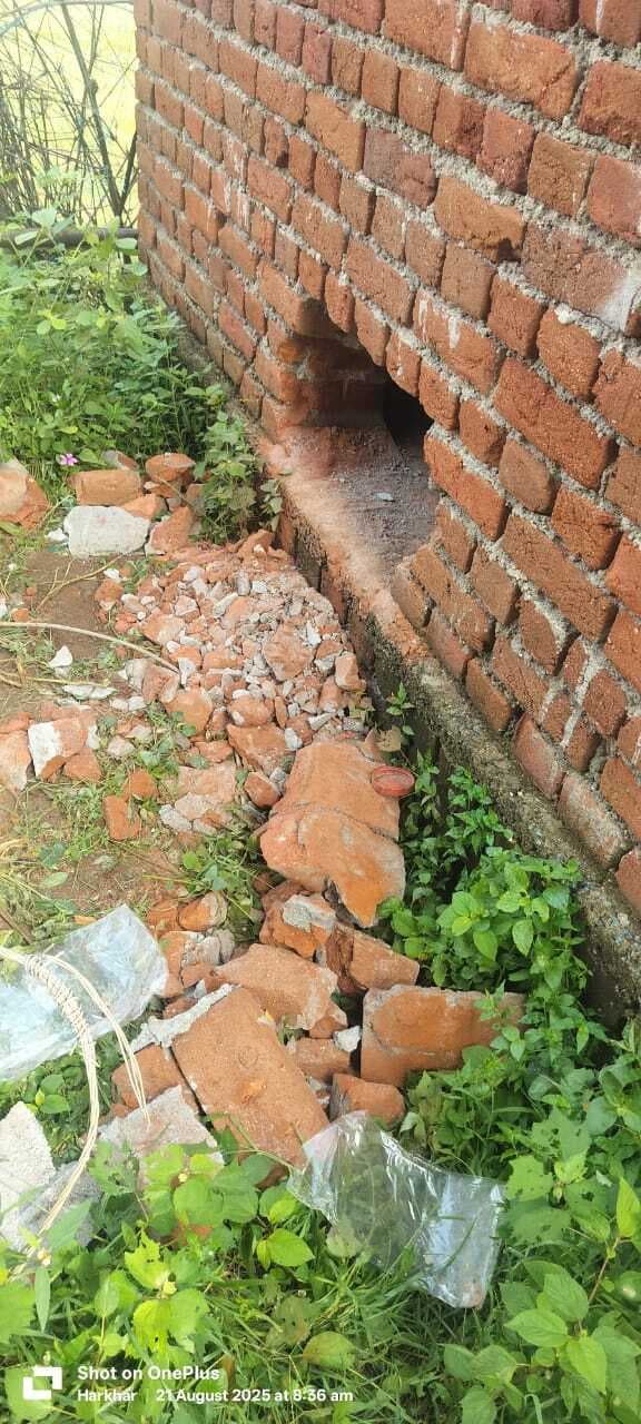 Deoghar News : घर में सेंधमारी कर 60 हजार नकद व जेवरात की चोरी