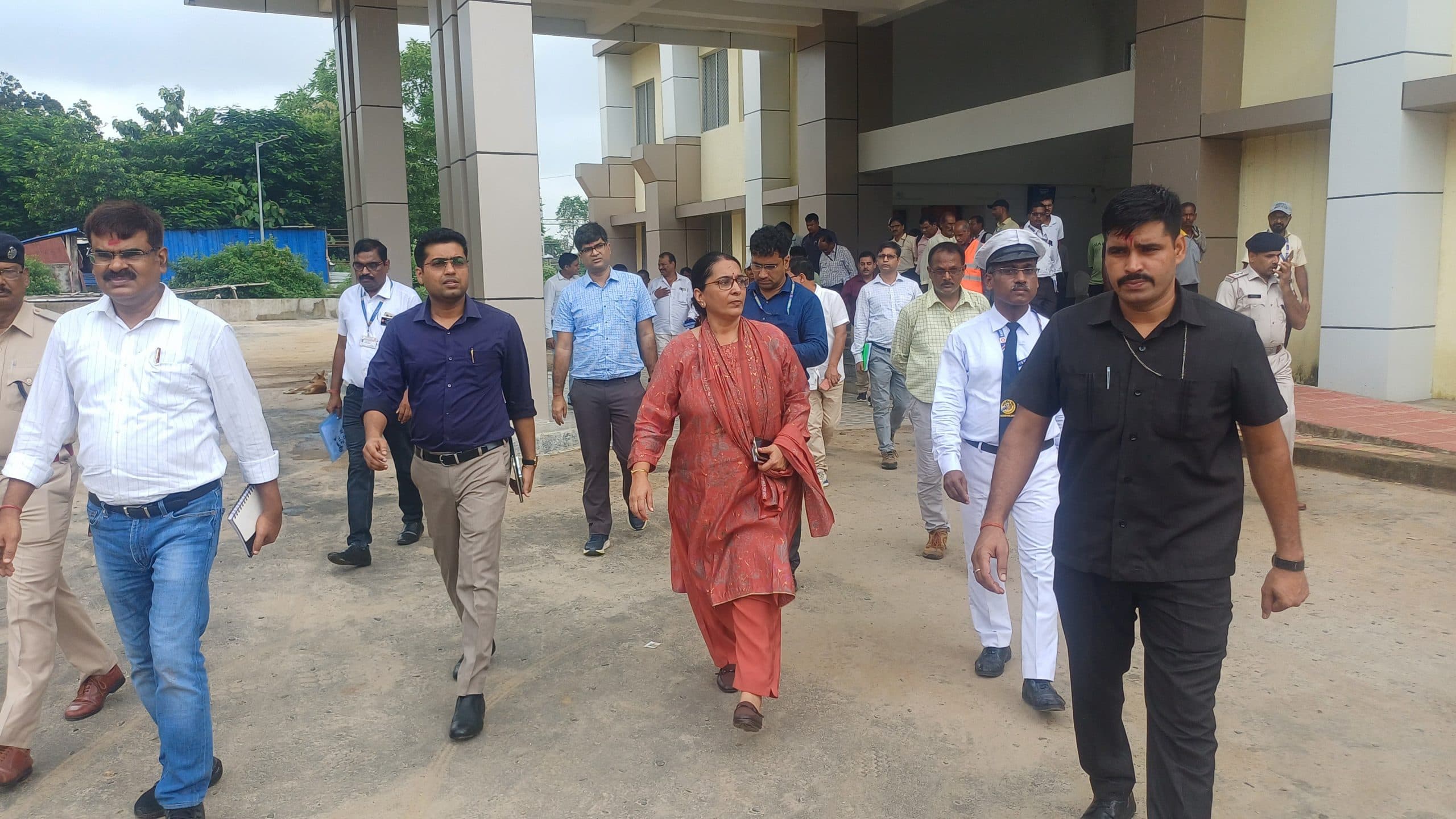 सिमुलतला स्टेशन को जल्द मिलेगा नया भवन व एस्केलेटर