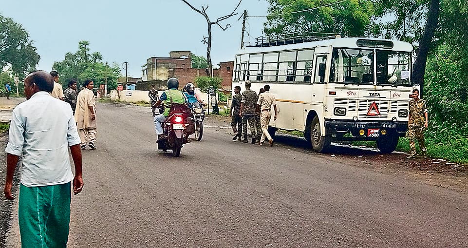 Bokaro News : अलकुशा मोड़ पर धारा 144 लागू, 15 प्रदर्शनकारियों पर प्राथमिकी, भेजे गये जेल