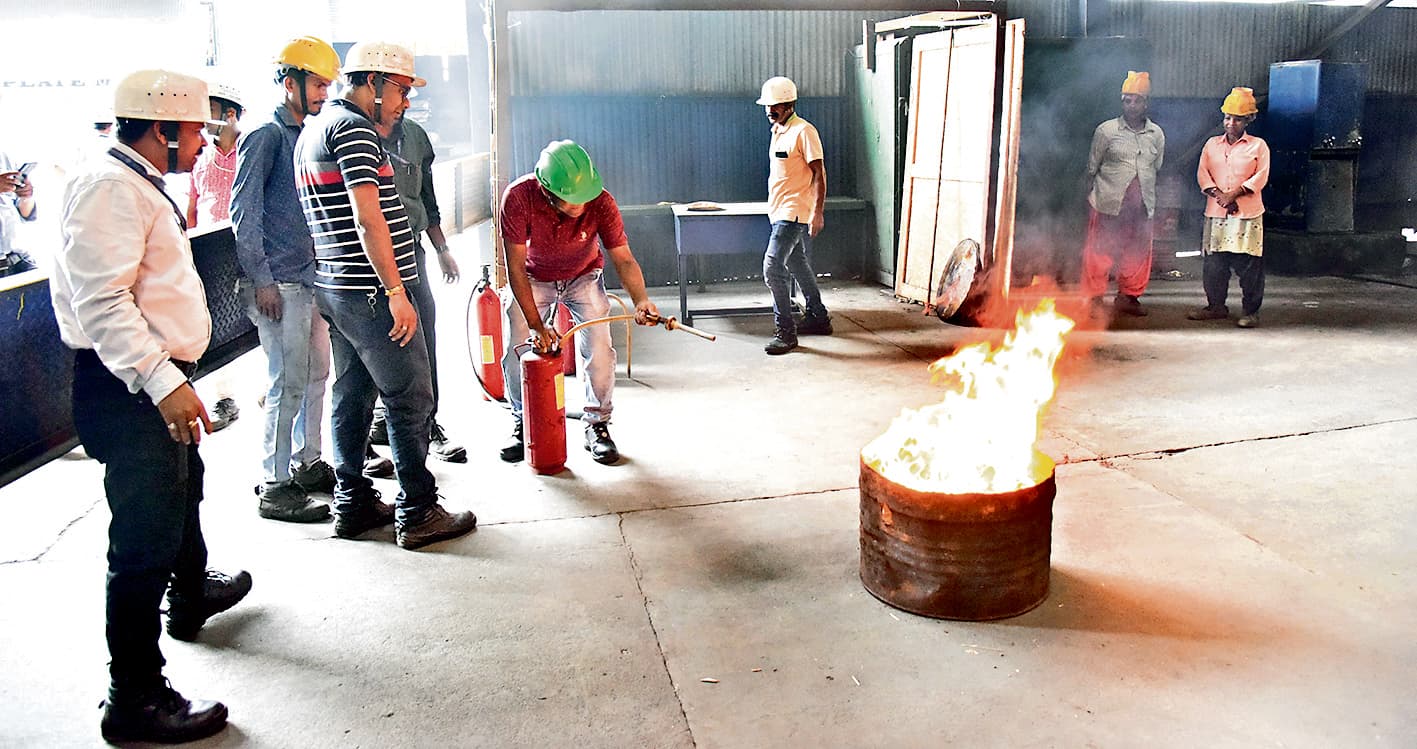 Rourkela News: गैस रिसाव और आग की घटनाओं से निबटने की दक्षता का किया परीक्षण