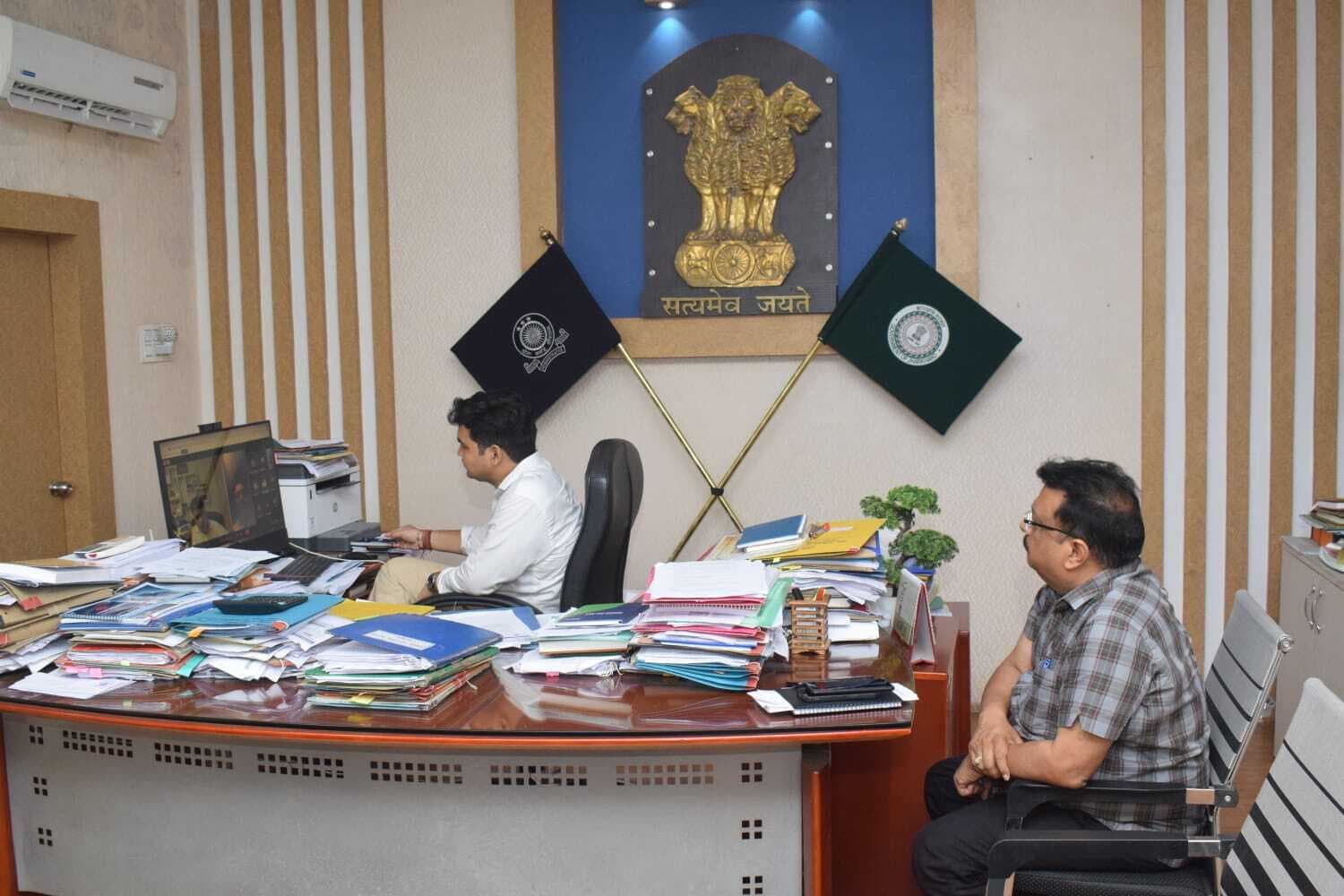 फसल बीमा के लिए 31 तक रजिस्ट्रेशन करें सुनिश्चित : डीसी