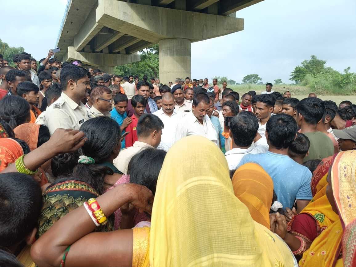 Samastipur : युवक की हत्या कर शव को राजघाट पुल के नीचे फेंका