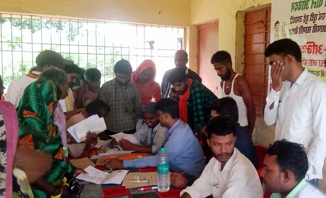 जमीन संबंधित समस्याओं के सुधार को ले लगाया गया शिविर