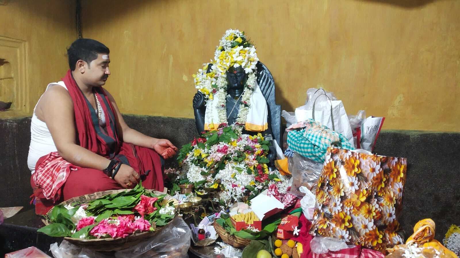 Deoghar News : भैरव चतुर्दशी पर महाकाल के मंदिरों में विशेष पूजा